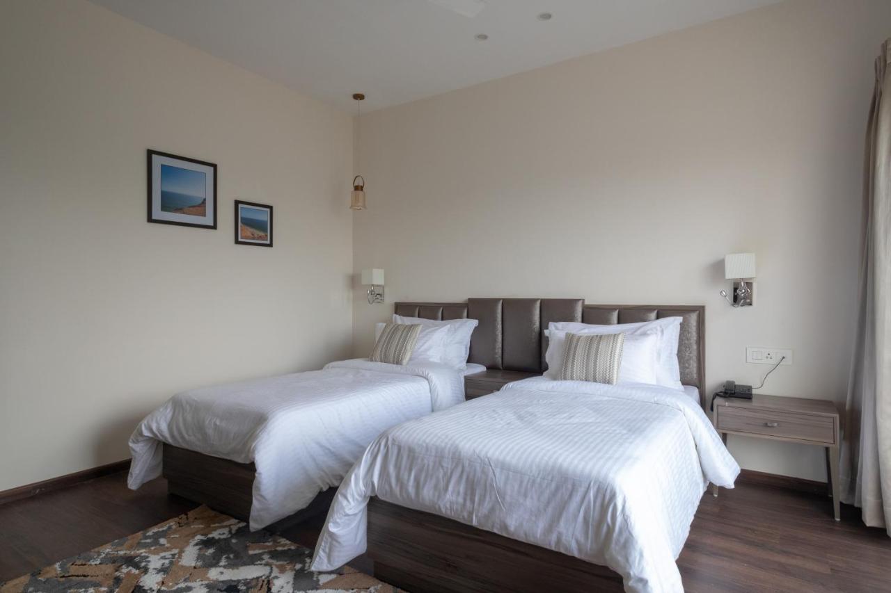 Hotel Alaya 데라둔 외부 사진