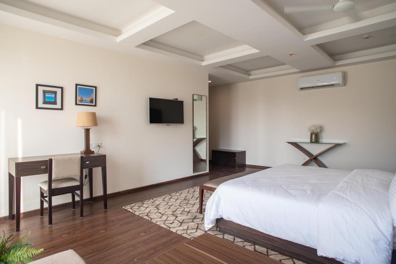 Hotel Alaya 데라둔 외부 사진